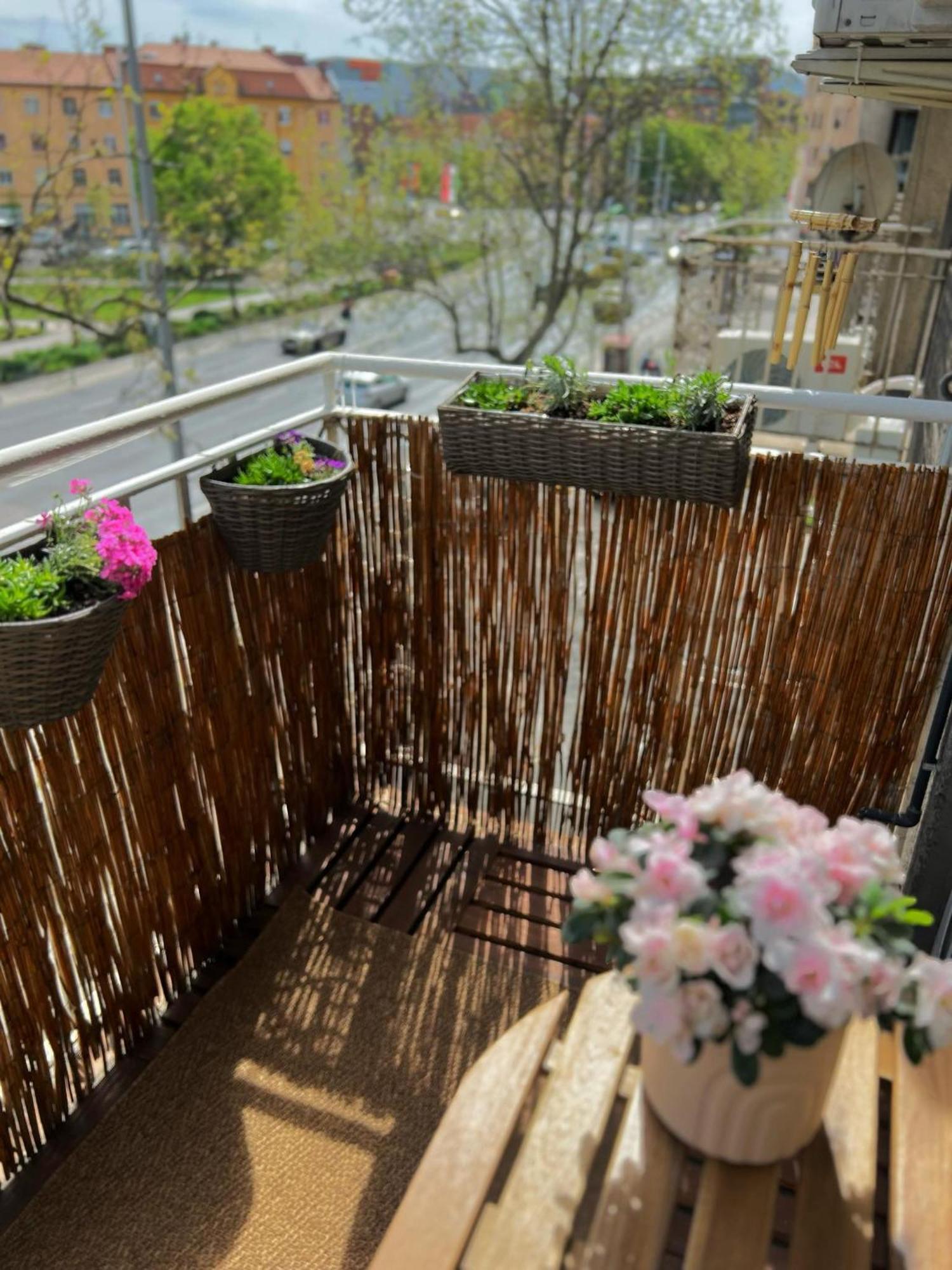 West Budapest Apartman Kültér fotó