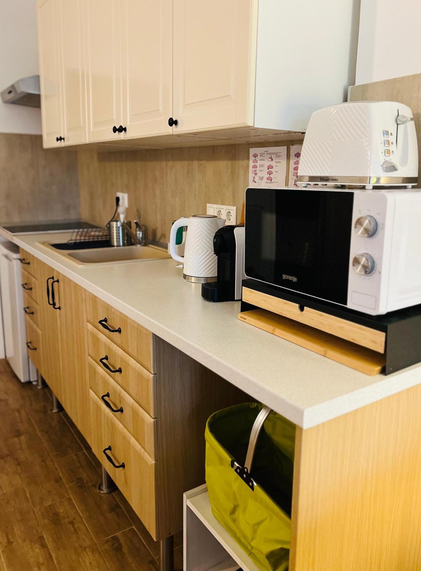 West Budapest Apartman Kültér fotó
